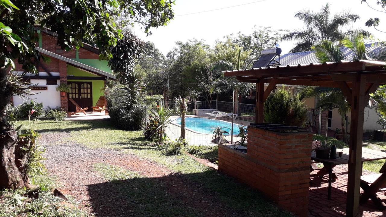 Cabanas Mama Rosa Puerto Iguazu Exterior photo
